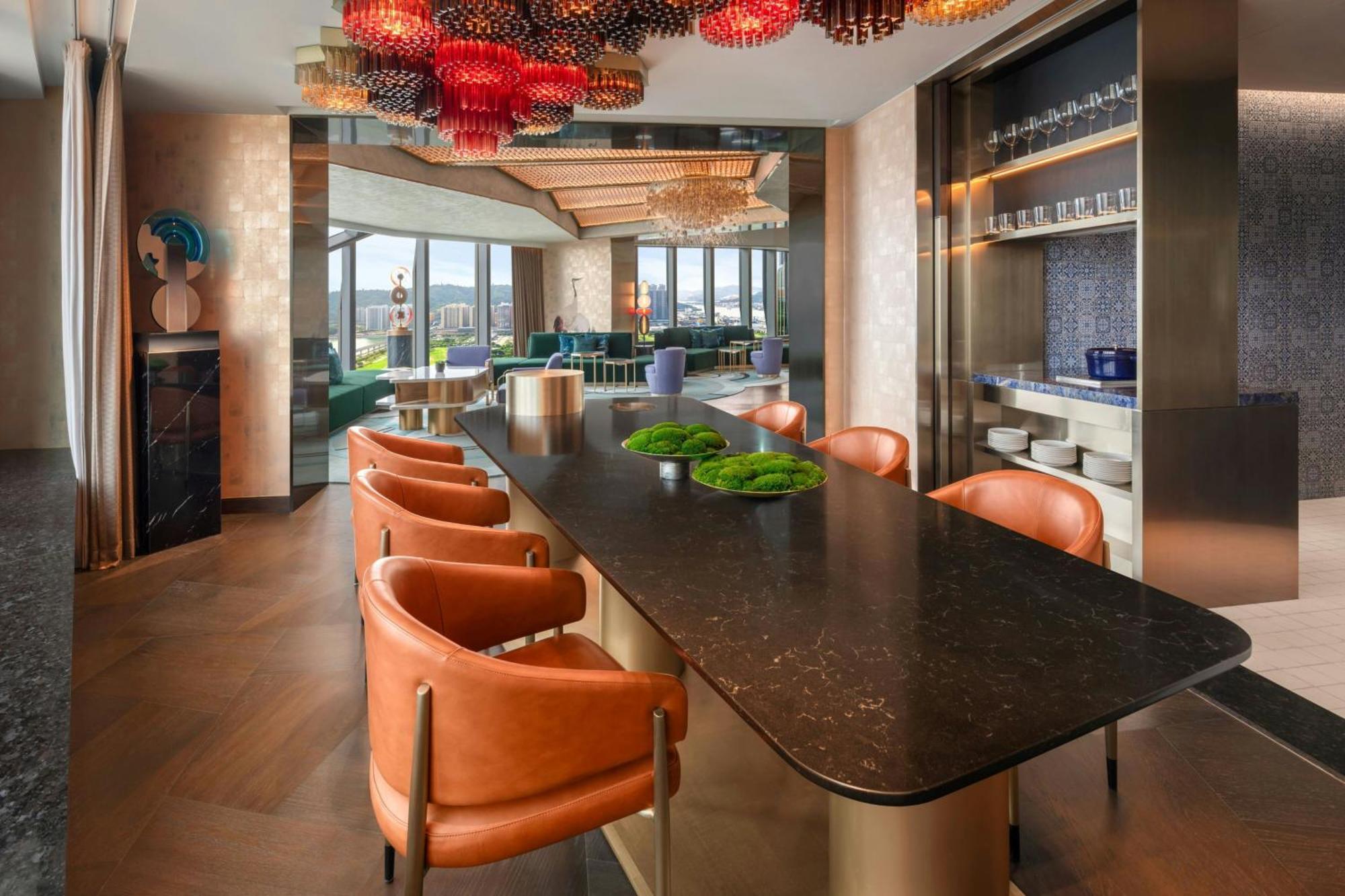 W Macau - Studio City Exterior foto The Club at London Heathrow Airport
